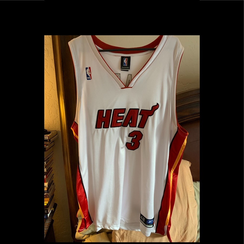 Dwayne Wade Authentic Home Jersey sz 48 2006 Champ
